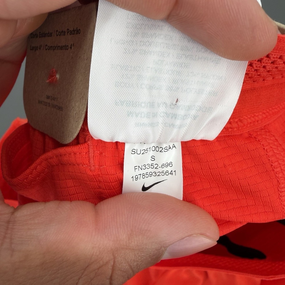Nike Aeroswift Dri-FIT ADV 4" Orange Running Shorts Mens Size Small FN3352-696 - Picture 7 of 9
